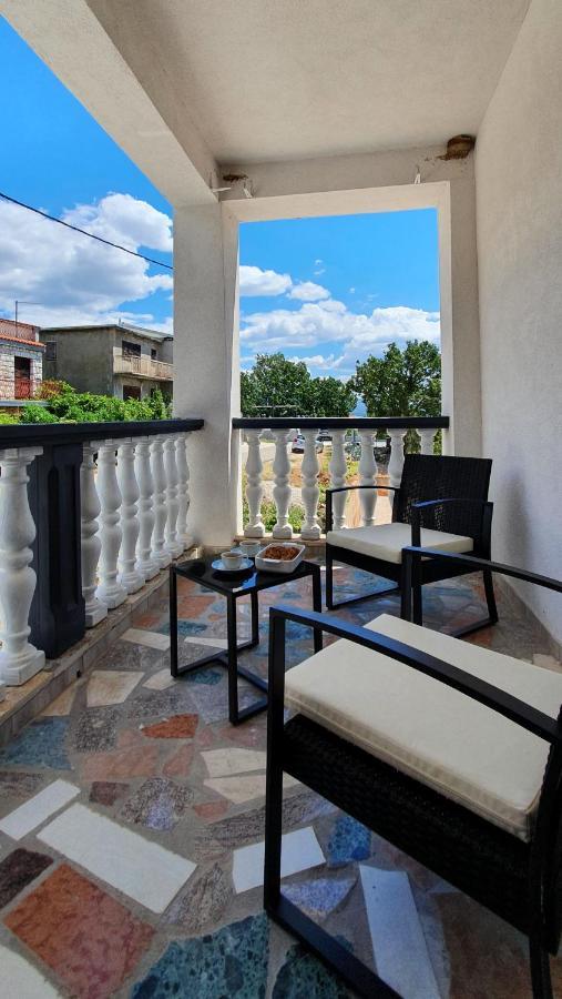 Apartmani Masline Jasenice  Exterior photo
